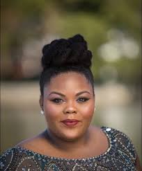 Amber G. Headshot.jpg
